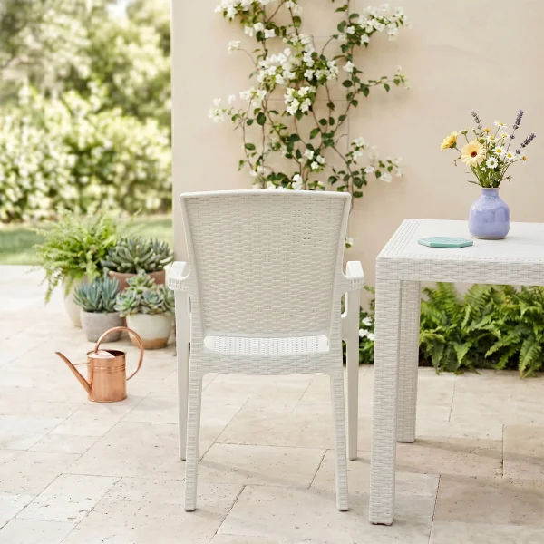 Sedia da giardino esterno bar impilabile con braccioli polipropilene effetto rattan bianco Maddy