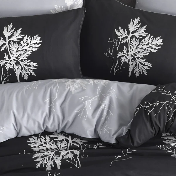 Set copripiumino matrimoniale oversize e federe 240x260cm nero bianco Fugace