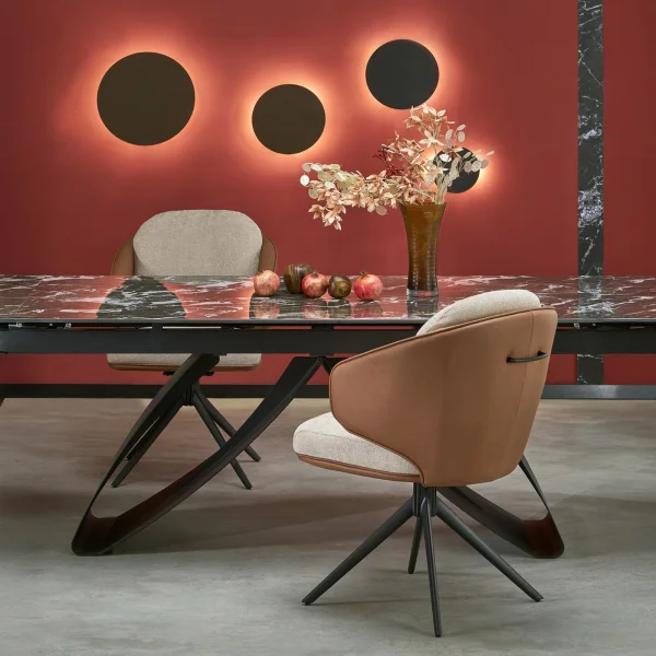 Sedia da pranzo girevole in tessuto ed ecopelle beige marrone nero Gina